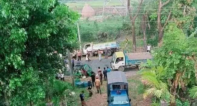 চট্টগ্রামে ট্রাক-অটোরিকশা সংঘর্ষে নিহত ২