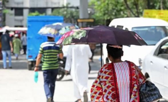 বিপজ্জনক মাত্রার অতিবেগুনি রশ্মির ক্ষতি থেকে বাঁচবেন কিভাবে