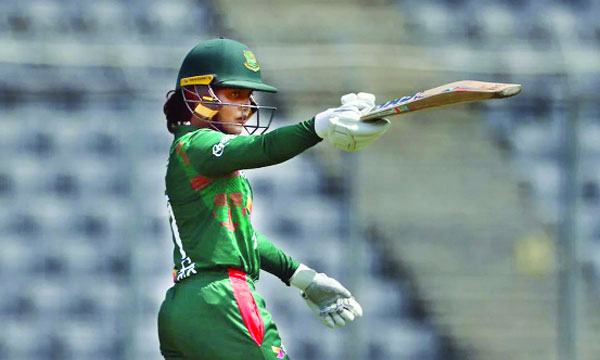 হারের ম্যাচে প্রাপ্তি জ্যোতির ফিফটি