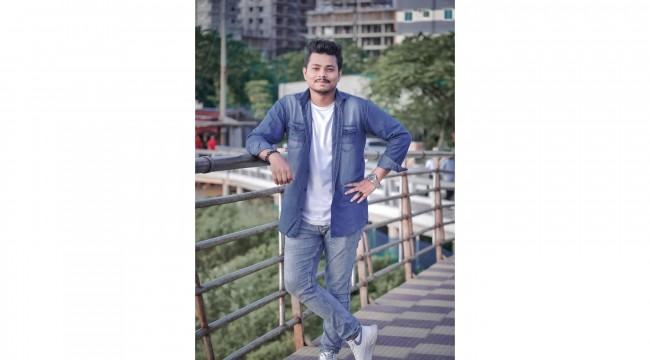 ফেসবুকে ভিডিও দিয়ে মাসে লাখ টাকা আয় আরিয়ান মুন্নার