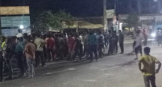 রোকেয়া বিশ্ববিদ্যালয় ছাত্রলীগের সভাপতির কর্মীকে বেদম প্রহার সাধারণ সম্পাদক গ্রুপের