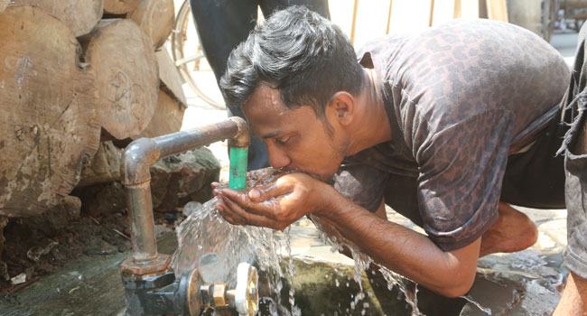 ঈশ্বরদীতে তাপমাত্রা ৪২ ডিগ্রি