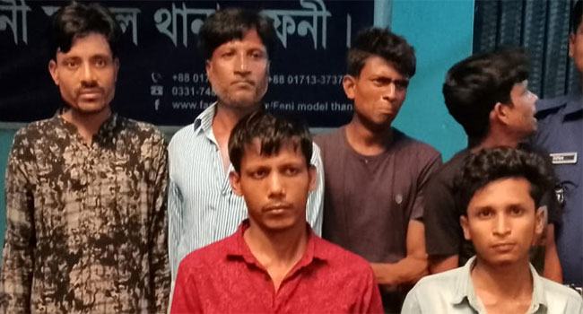 ফেনীতে চাঁদা না পেয়ে অপহরণ করে মুক্তিপণ আদায়, গ্রেফতার ৪