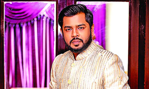 স্বপ্নীল সজীবের ‘ভালোবেসে সখী নিভৃত যতনে’
