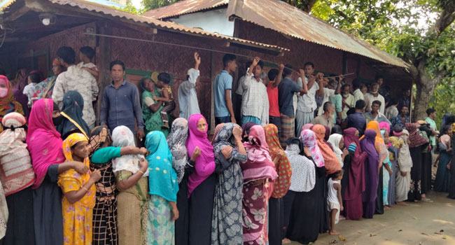 মিরসরাইয়ে প্রার্থীর পক্ষে টাকা বিতরণ করায় ৫০ হাজার টাকা জরিমানা