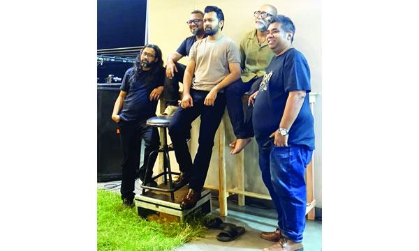 ‘ব্ল্যাক’ এর দলছুট সদস্যরা আবার একসঙ্গে