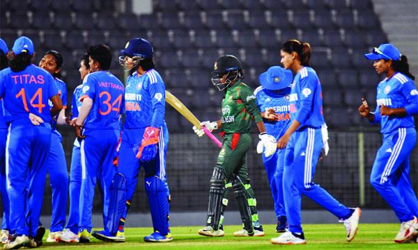 মান বাঁচানোর ম্যাচেও হার
