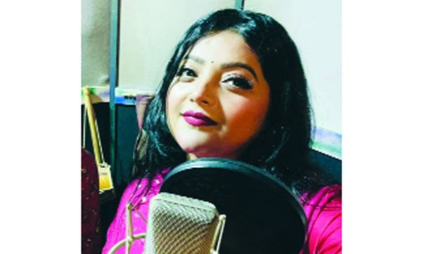 ‘কালা পাখি’তে কণ্ঠ দিলেন সালমা