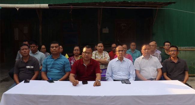 বান্দরবানে কেএনএফের বিরুদ্ধে কঠোর হুঁশিয়ারি দিলেন বম