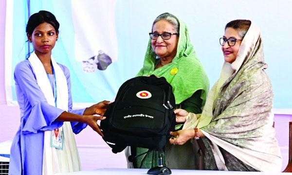 প্রতিটি মানুষকে আর্থিকভাবে সচ্ছল করতে কাজ করছি : প্রধানমন্ত্রী