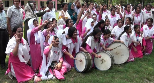বরিশাল বোর্ডে পাসের হার ও জিপিএ-৫ কমেছে