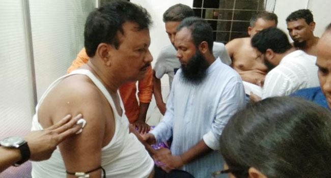 ঝালকাঠিতে উপজেলা চেয়ারম্যান প্রার্থীর ওপর হামলার ঘটনায় গ্রেফতার ৩