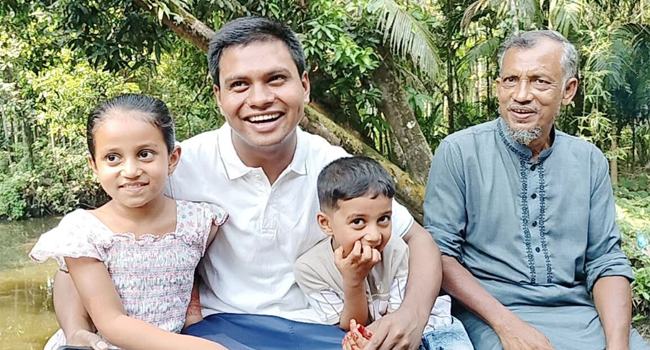 ‘অস্ত্র তাক করলে মনে হতো মায়ের কাছে ফেরা হবে না’