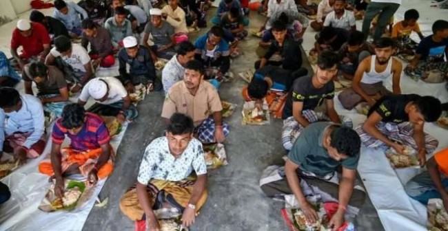 সৌদিতে থাকা রোহিঙ্গাদের পাসপোর্ট নবায়ন নিয়ে ‘উভয় সঙ্কটে’ বাংলাদেশ