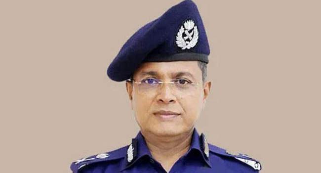 বৌদ্ধ পূর্ণিমাকে ঘিরে কোনো নিরাপত্তা হুমকি নেই : ডিএমপি কমিশনার