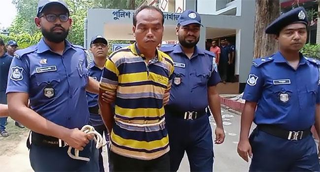 খাগড়াছড়িতে স্বর্ণালঙ্কারের লোভে চাচি শাশুড়িকে হত্যা