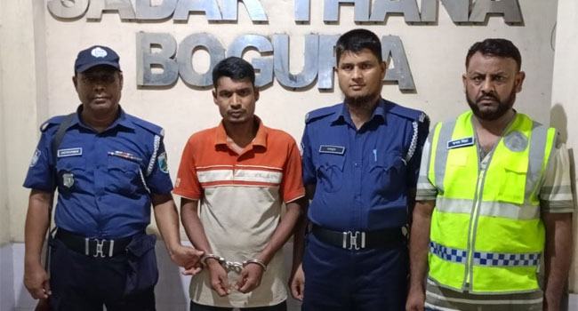 বগুড়ায় বন্ধু হত্যার ঘটনায় সৈনিক লীগ সভাপতি গ্রেফতার