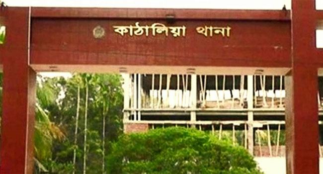 কাঠালিয়ায় ইয়াবা ট্যাবলেটসহ আটক ১