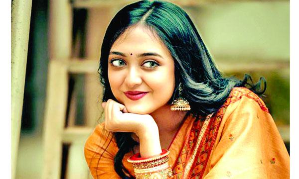 অভিনয়ে এবং গানে পারসা