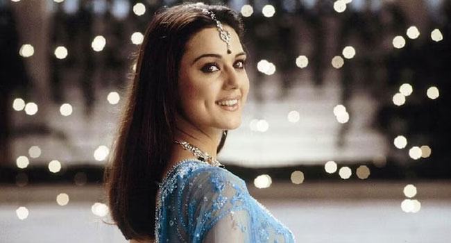 নারীরা পুরুষের মতো হতে পারে না, অভিমত জনপ্রিয় বলিউড অভিনেত্রীর