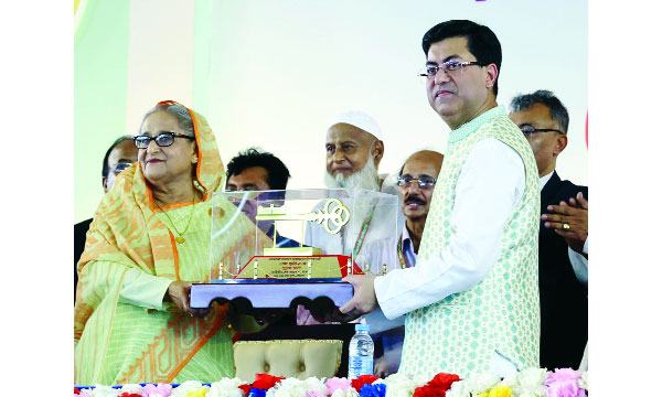 ঢাকাবাসীকে সুন্দর জীবন উপহার দিতে কাজ করছে সরকার : প্রধানমন্ত্রী