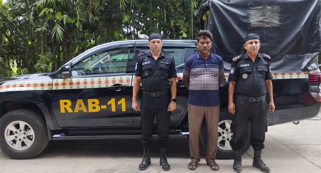 নোয়াখালীতে ধান কাটার মেশিনে শিশুর মৃত্যু : গ্রেফতার ১