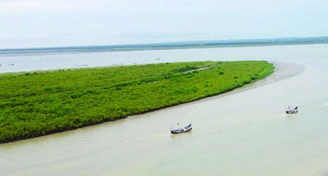 কক্সবাজারে জোয়ারের পানিতে ভেসে এলো নারীর লাশ