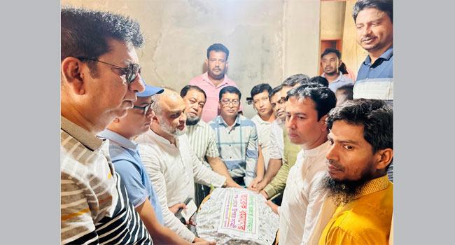 নোয়াখালীতে নির্যাতিত নেতাকর্মীদের যুবদলের সংবর্ধনা
