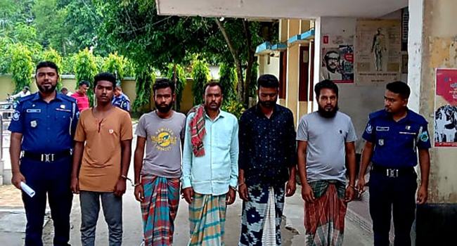 মান্দায় গণধর্ষণ মামলার গ্রেফতার ৫