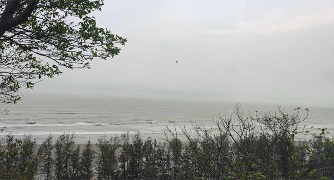 কক্সবাজারের বোরি বিচে পর্যটক প্রবেশ নিষেধাজ্ঞা
