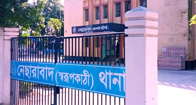 নেছারাবাদে বাসচাপায় ২ মোটরসাইকেলের আরোহী নিহত