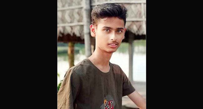 বন্ধুদের সাথে ঘুরতে এসে নদীতে পড়ে শিক্ষার্থী নিঁখোজ