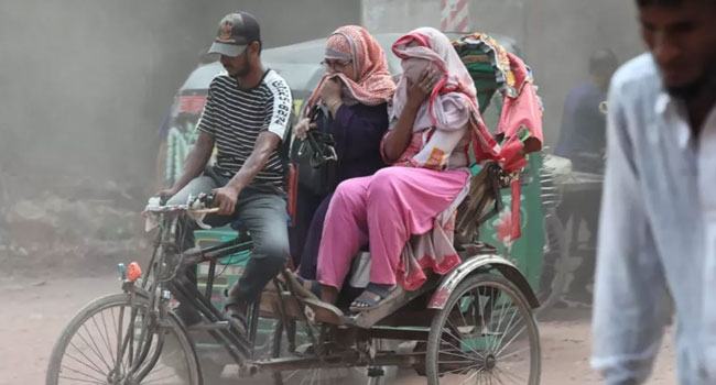 বুধবার সকালে ঢাকার বাতাসের মান ‘মাঝারি’