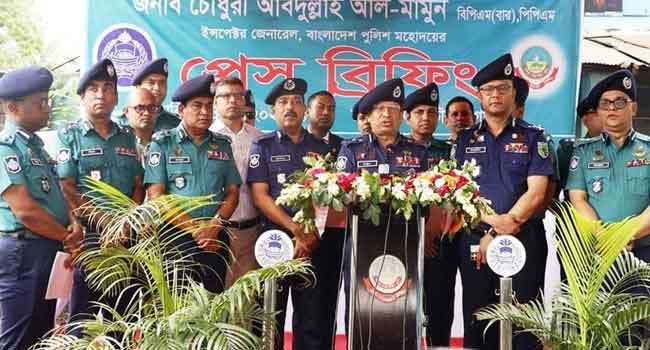 দুর্ঘটনা প্রতিরোধে মহাসড়কে ফিটনেসবিহীন গাড়ি চলাচল বন্ধ থাকবে : আইজিপি