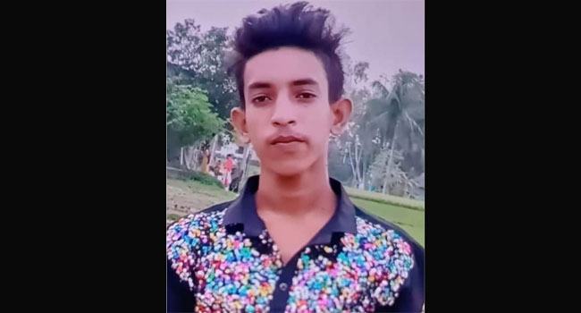 ঈশ্বরদীতে ছাত্রাবাস থেকে কিশোরের অর্ধগলিত খণ্ডিতলাশ উদ্ধার