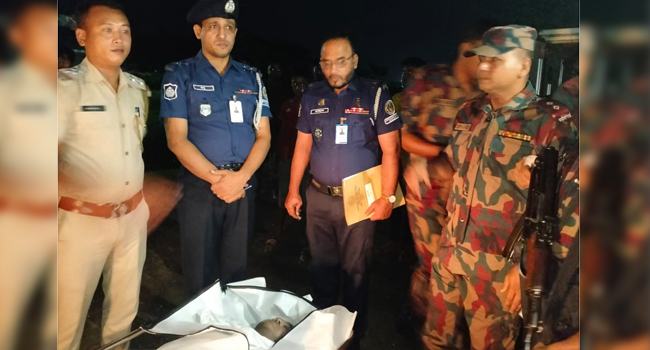 ভারত ভ্রমণ শেষে ফেরার পথে পর্যটকের মৃত্যু