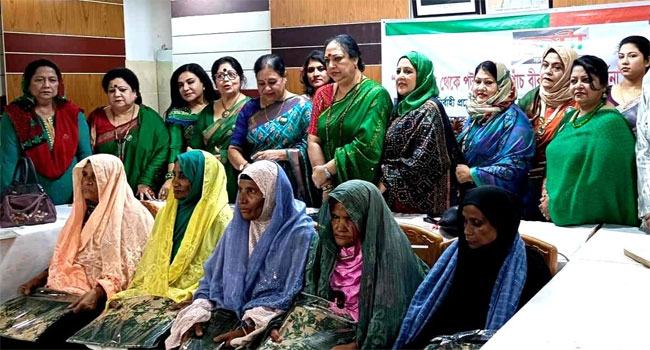 ৫ বীরকন্যাকে সম্মাননা দিলো ‘চেষ্টা’