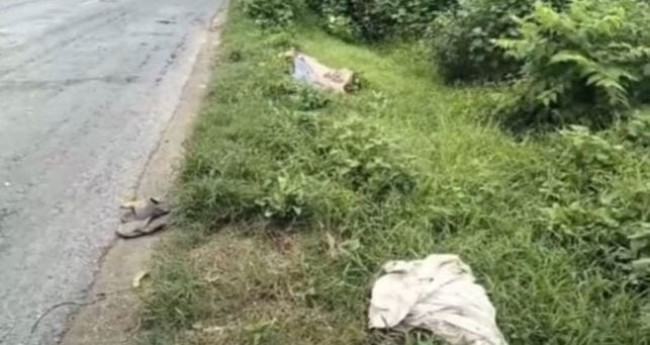 ওভারটেক করতে গিয়ে বাসের হেলপারসহ নিহত ২