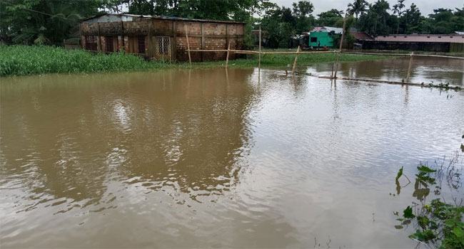 জুড়ীতে আবারো বর্ষণ ও পাহাড়ি ঢলে ভয়াবহ বন্যা