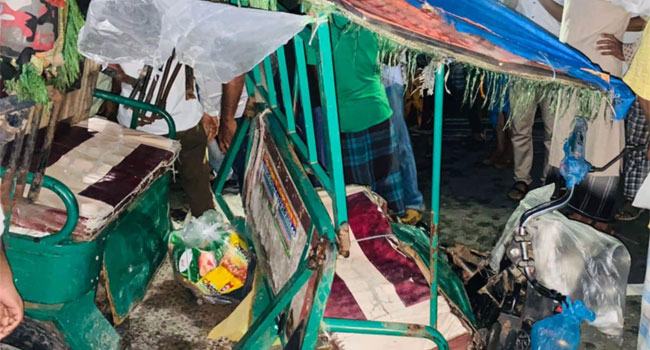 দাগনভূঞায় অটোরিকশাকে বাসের চাপা, নিহত ২