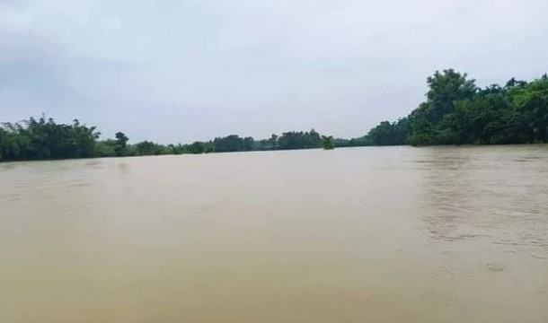 উখিয়ায় ভারী বর্ষণে ৪০ গ্রাম প্লাবিত