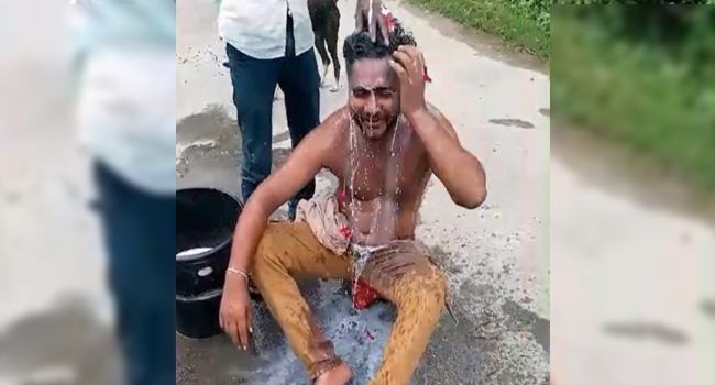 স্ত্রীকে পরকীয়া প্রেমিকের সাথে বিয়ে দিয়ে দুধ দিয়ে গোসল