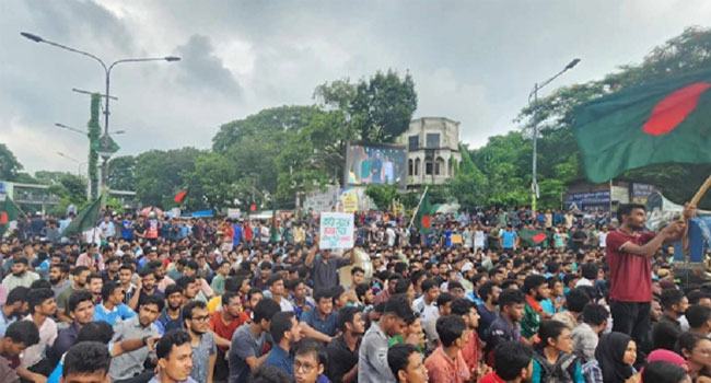 উচ্চশিক্ষায় দীর্ঘ মেয়াদে অচলাবস্থার আশঙ্কা