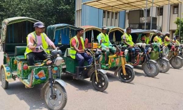 রাবি ক্যাম্পাসে রিকশা ভাড়া নির্ধারণ, চালকদের থাকবে পোশাক