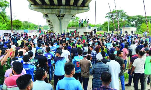 ছাত্র আন্দোলনে স্থবির ঢাকা