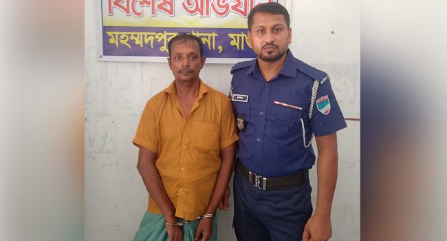 পকেটমারের অভিযোগে বৃদ্ধের মাথা ন্যাড়া, নাপিত গ্রেফতার
