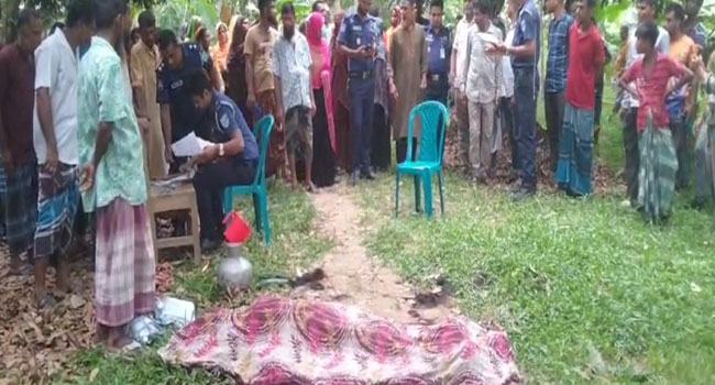কাপাসিয়ায় পারিবারিক কলহে মেয়েকে কুপিয়ে মারলেন বাবা
