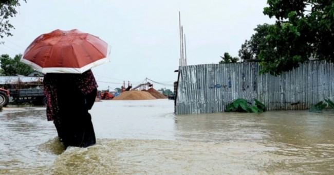 সুনামগঞ্জে তৃতীয় দফায় বন্যা, লাখো মানুষ পানিবন্দী