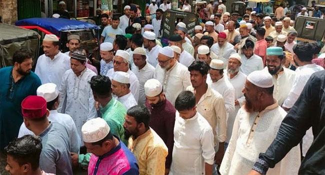 জলাবদ্ধতার কারণ অনুসন্ধানে বাকলিয়ায় সিডিএ চেয়ারম্যান