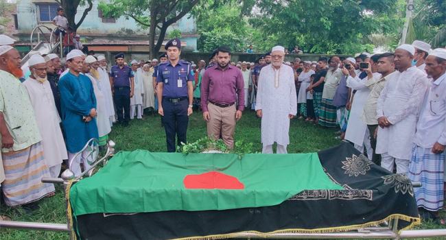 রূপগঞ্জে বীর মুক্তিযোদ্ধা মেহের আলীকে রাষ্ট্রীয় মর্যাদায় দাফন